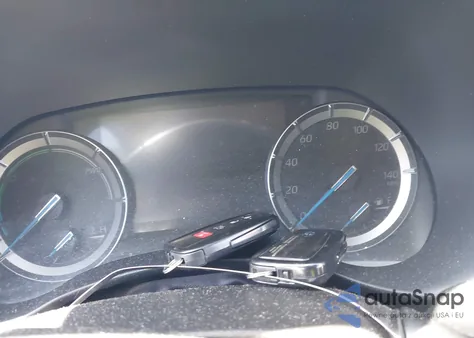 2021 Toyota Highlander Hybrid Xle z USA, uszkodzony, nr VIN 5TDGBRCH5MS518400